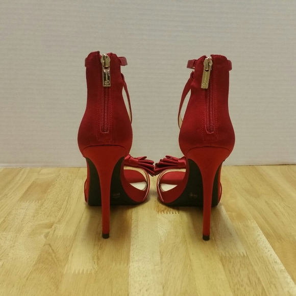 Jessica Simpson Stiletto Heels - Picture 4 of 4